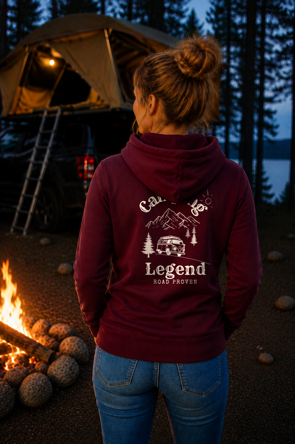 Road Proven Van – Damen Premium Hoodie Burgundy – Modell Rückenansicht