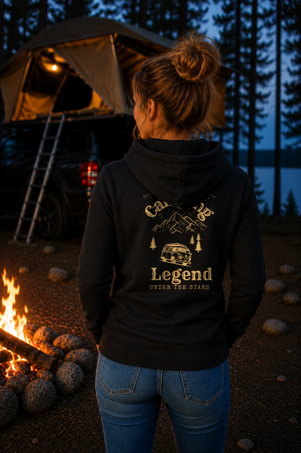 Under The Stars Van – Damen Premium Hoodie Black – Modell Rückenansicht