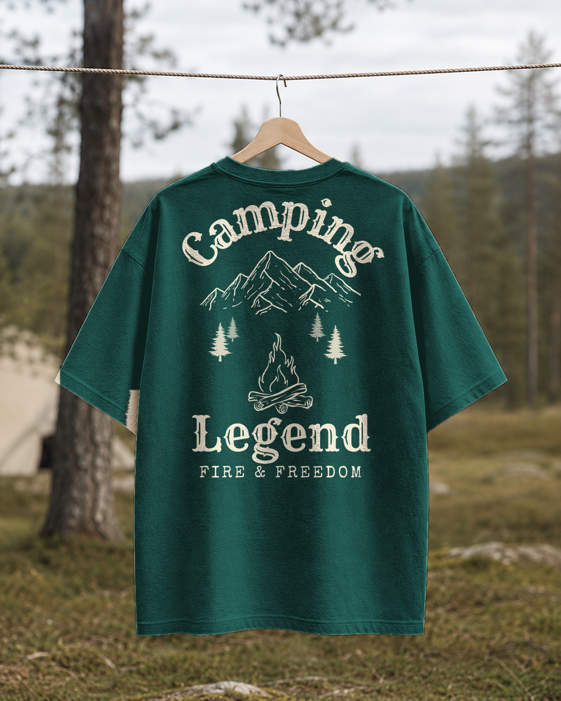 Fire & Freedom – Unisex Oversize T-Shirt Glazed Green – Rückansicht auf der Wäscheleine